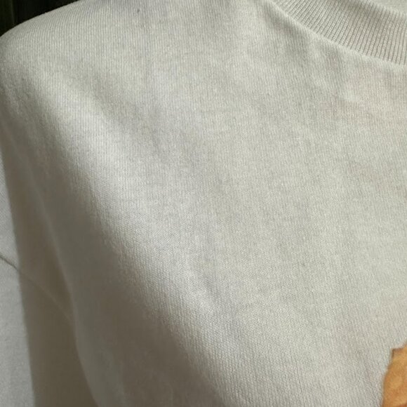 Cute Teddy Bear Graphic T-Shirt White Unisex – Streetwear Aesthetic Tee - Picture 4 of 5